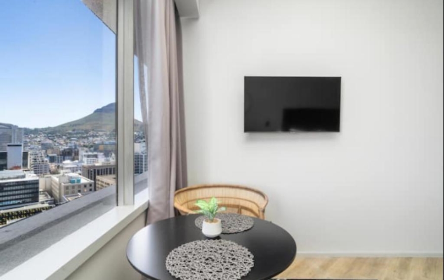 1 Bedroom Property for Sale in Cape Town City Centre Western Cape